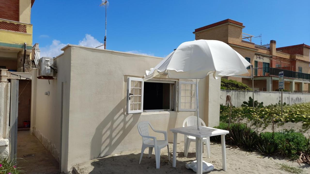 Apartmán Casina Sulla Sabbia Torvaianica Exteriér fotografie