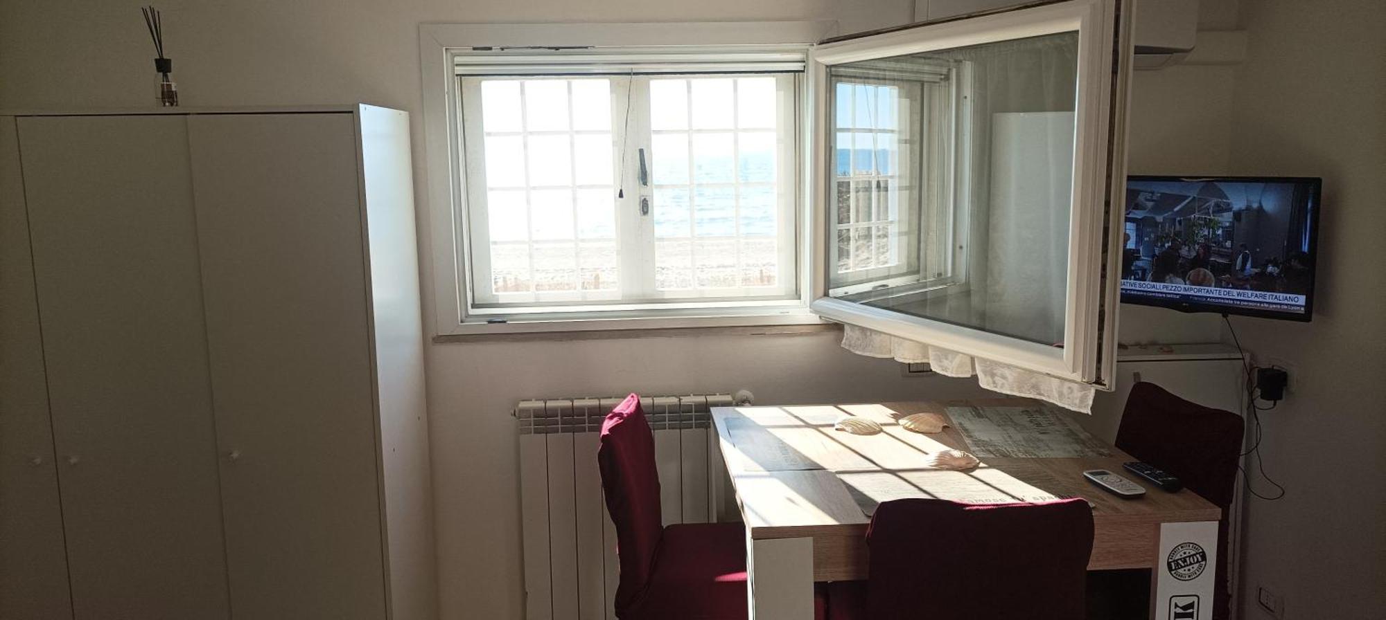 Apartmán Casina Sulla Sabbia Torvaianica Exteriér fotografie
